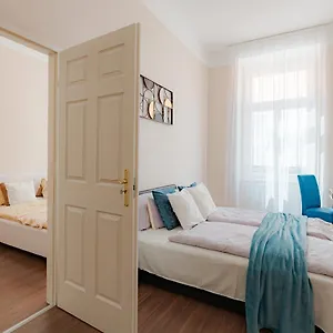 Apartment Hungary Westend, Budapest