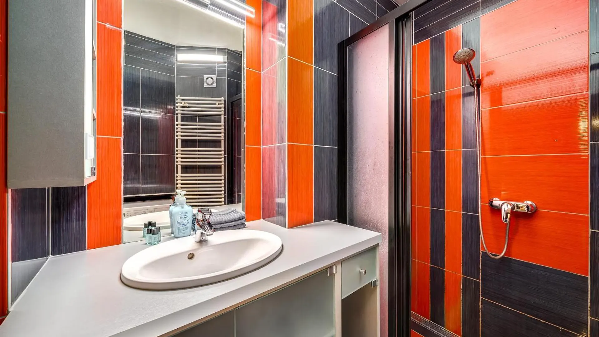 Oktogon Four Residence Budapest 0*,  Hungría