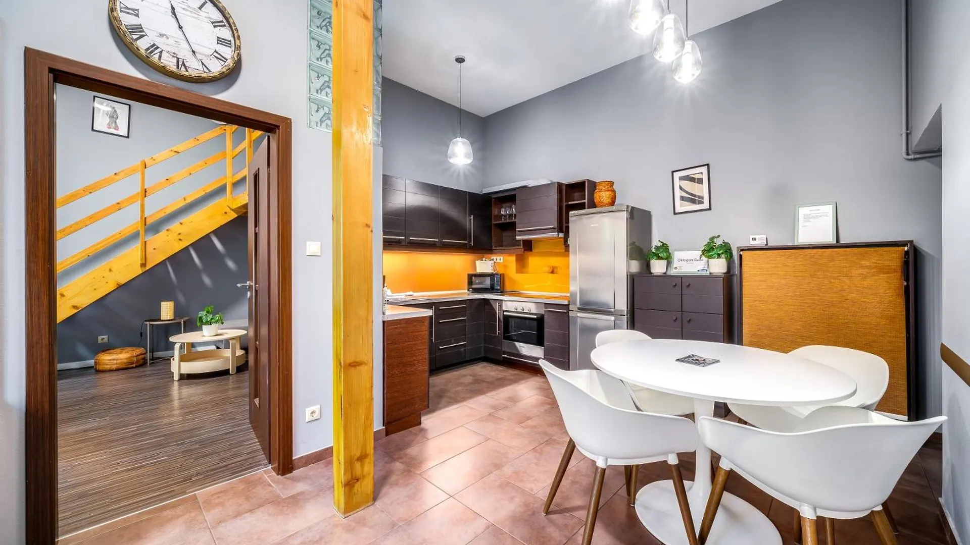 Oktogon Four Residence Budapest 0*,  Hungría