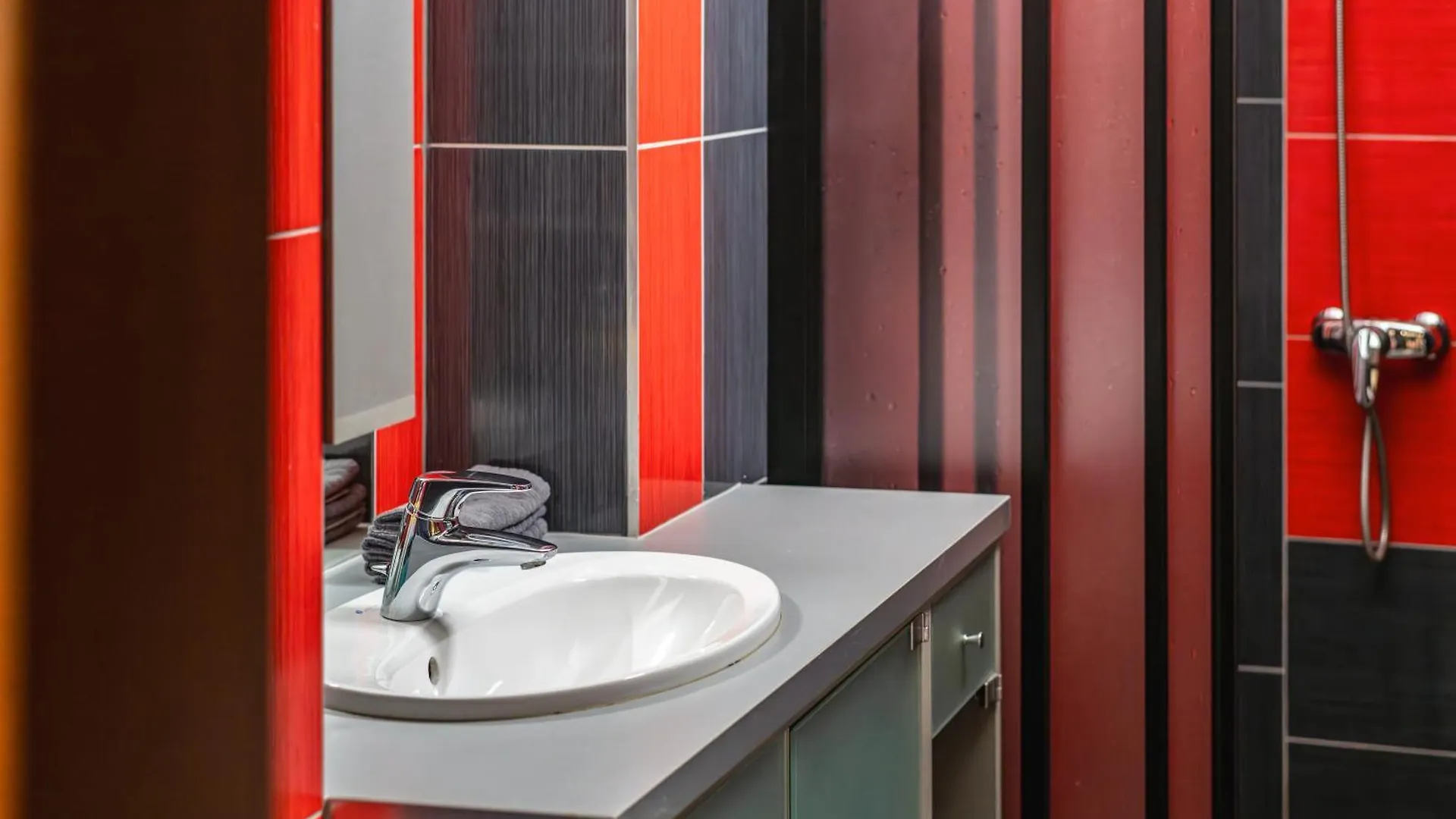 בודפשט Oktogon Four Residence 0*,  הונגריה